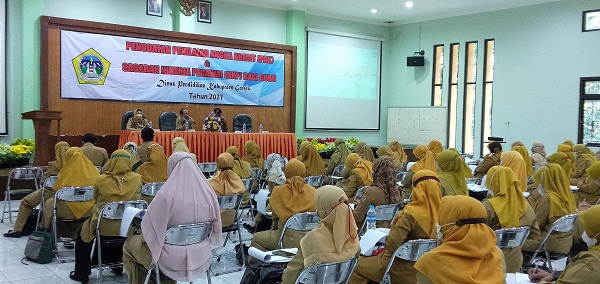 PENGUATAN PENILAIAN ANGKA KREDIT (PAK) dan  SASARAN KINERJA PEGAWAI (SKP) BAGI GURU