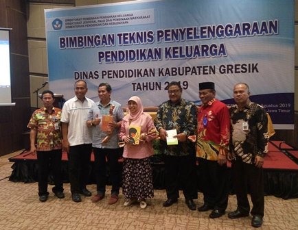 Bimtek Penyelenggaraan Pendidikan Keluarga Tahun 2019